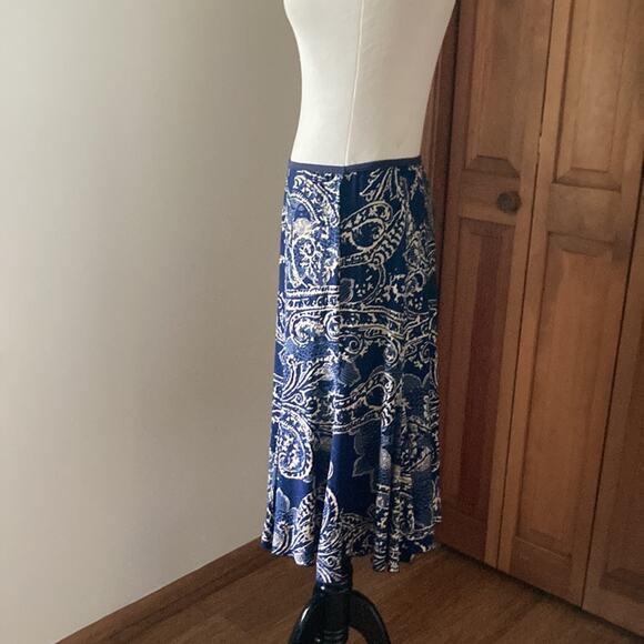 Snoskins Blue & Cream Stretch Pull On Midi Skirt, Size S - Picture 4 of 7
